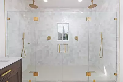 5439 Gentry Avenue, Valley Village, CA 91607 - Photo 37