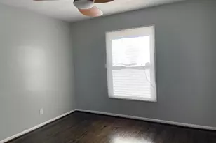 12619 Tiara St, Valley Village, CA 91607 - Photo 15