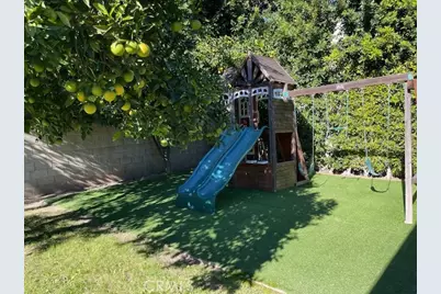 12619 Tiara St., Valley Village, CA 91607 - Photo 27