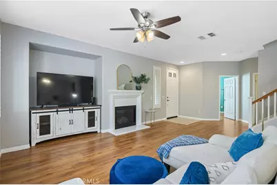 23868 Toscana Dr, Valencia, CA 91354 - Photo 7