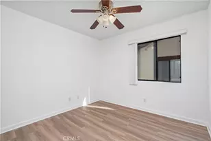 18119 Sundowner, Canyon Country, CA 91387 - Photo 31