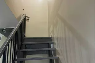 10023 Karmont Ave, South Gate, CA 90280 - Photo 13