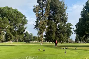 10023 Karmont Ave, South Gate, CA 90280 - Photo 23