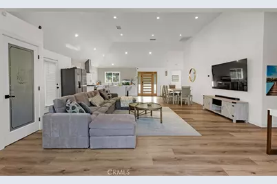 1911 W Kenneth Rd, Glendale, CA 91201 - Photo 13