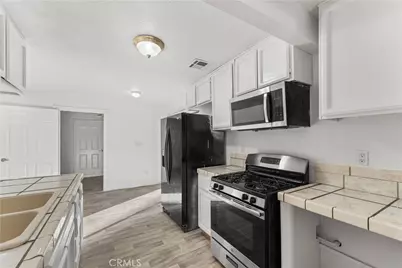 3142 Golfwood Court, Lancaster, CA 93536 - Photo 25