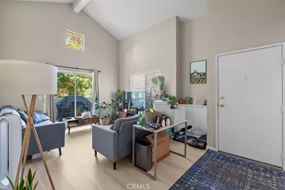 24496 Valle Del Oro #204, Newhall, CA 91321 - Photo 21