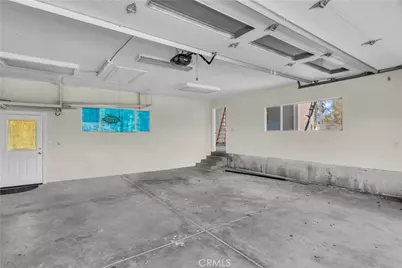 10234 Clover Drive, Oak Hills, CA 92344 - Photo 33