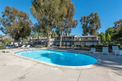 6458 Twin Circle Lane 3, Simi Valley, CA 93063 - Photo 23