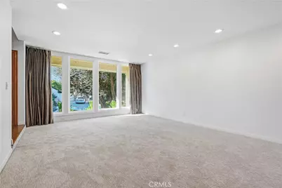 4520 Cezanne Avenue, Woodland Hills, CA 91364 - Photo 11