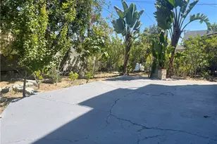 702 S Soto, Los Angeles, CA 90023 - Photo 13