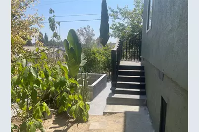 702 S Soto, Los Angeles, CA 90023 - Photo 19