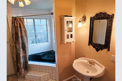 8021 Macron Street, Oak Hills, CA 92344 - Photo 21