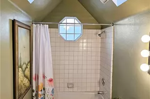 8021 Macron St, Oak Hills, CA 92344 - Photo 29