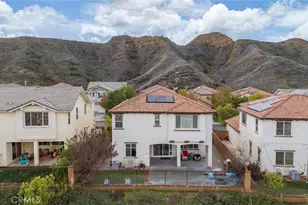 29046 Sterling Ln, Valencia, CA 91354 - Photo 11