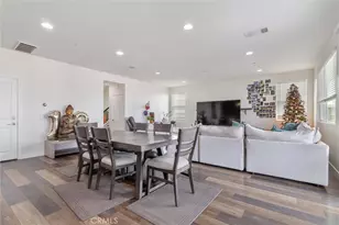 29046 Sterling Ln, Valencia, CA 91354 - Photo 31