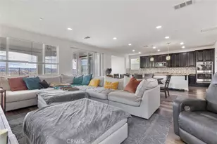 29046 Sterling Ln, Valencia, CA 91354 - Photo 21