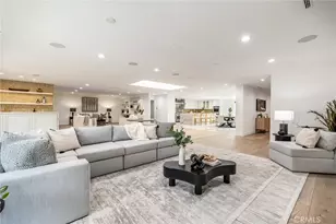 18089 Lake Encino, Encino, CA 91316 - Photo 9