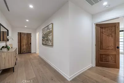 18089 Lake Encino, Encino, CA 91316 - Photo 5