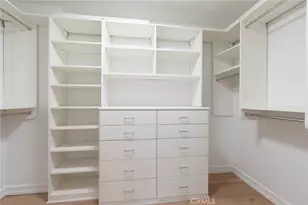 18089 Lake Encino, Encino, CA 91316 - Photo 25