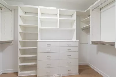 18089 Lake Encino, Encino, CA 91316 - Photo 25