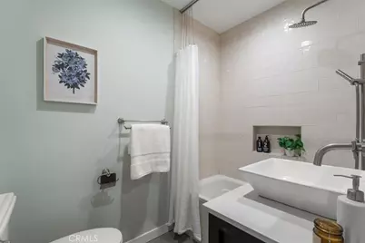 2123 Branden Street, Los Angeles, CA 90026 - Photo 31