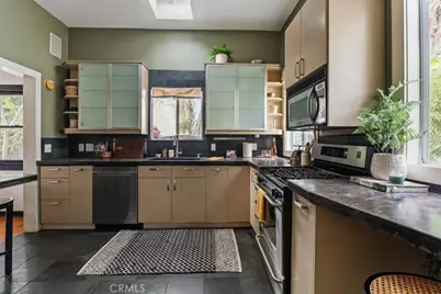 2123 Branden Street, Los Angeles, CA 90026 - Photo 13