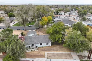 1354 W Jenner, Lancaster, CA 93534 - Photo 31