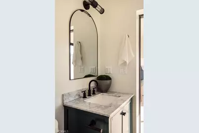 5441 Blackwelder, Los Angeles, CA 90016 - Photo 23