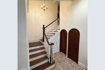 25225 Avenida Dorena, Newhall, CA 91321 - Photo 3