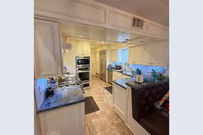 25225 Avenida Dorena, Newhall, CA 91321 - Photo 9