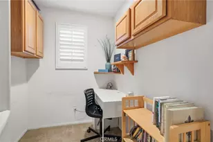28649 Silverking, Saugus, CA 91390 - Photo 13