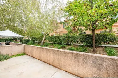 25126 Steinbeck Avenue #D, Stevenson Ranch, CA 91381 - Photo 7