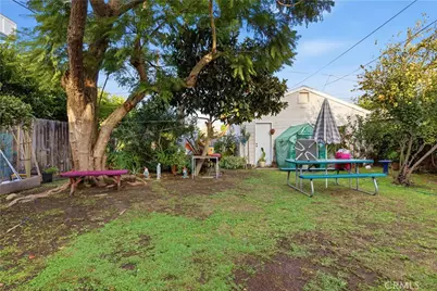 2110 Glencoe, Venice, CA 90291 - Photo 3