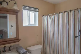 37718 Clark Ct, Palmdale, CA 93552 - Photo 19