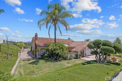 2039 Channelford Road, Westlake Village, CA 91361 - Photo 9