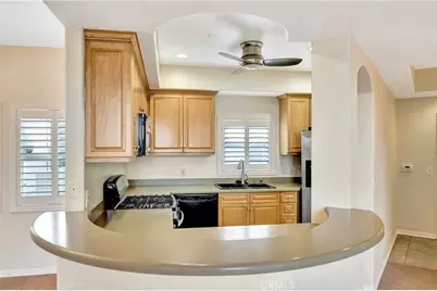4400 Cartwright Avenue #303, Toluca Lake, CA 91602 - Photo 5
