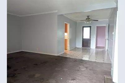 10422 Cayuga, Pacoima, CA 91331 - Photo 5