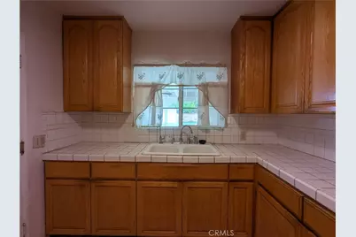 10422 Cayuga, Pacoima, CA 91331 - Photo 7
