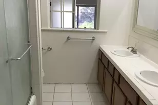 1624 S Gramercy, Los Angeles, CA 90019 - Photo 17