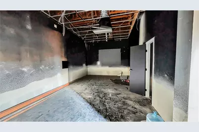 14845 Monarch Ste#F Boulevard, Victorville, CA 92395 - Photo 15