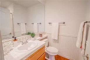 28419 Hidden Hills Dr, Saugus, CA 91390 - Photo 25