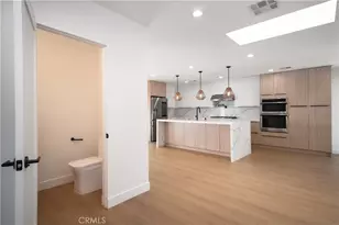 22539 Dolorosa St, Woodland Hills, CA 91367 - Photo 15