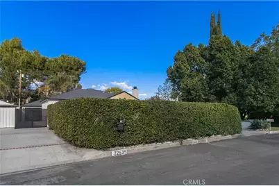 22539 Dolorosa Street, Woodland Hills, CA 91367 - Photo 3