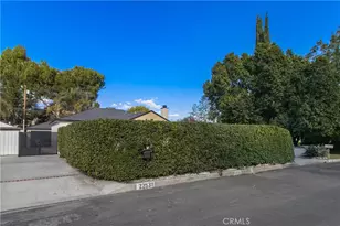 22539 Dolorosa St, Woodland Hills, CA 91367 - Photo 3