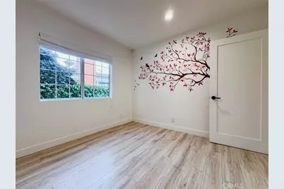 22539 Dolorosa Street, Woodland Hills, CA 91367 - Photo 37