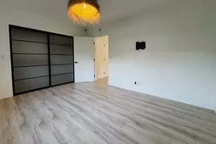 22539 Dolorosa St, Woodland Hills, CA 91367 - Photo 31