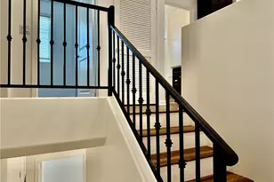 7600 N Courage Way, Van Nuys, CA 91405 - Photo 13