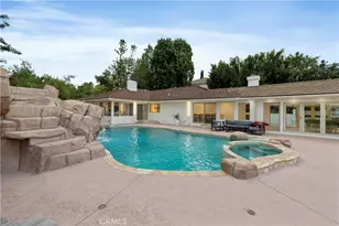 4651 Ellenita Ave, Tarzana, CA 91356 - Photo 51