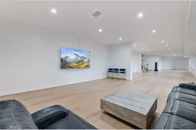 4651 Ellenita Ave., Tarzana, CA 91356 - Photo 45