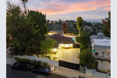 4651 Ellenita Ave., Tarzana, CA 91356 - Photo 1